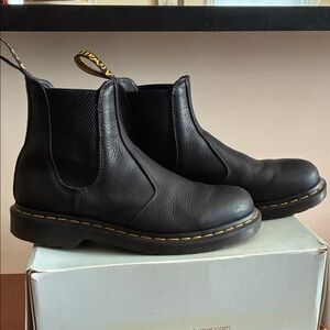 Dr. Martens Ambassador Leather Chelsea Boots